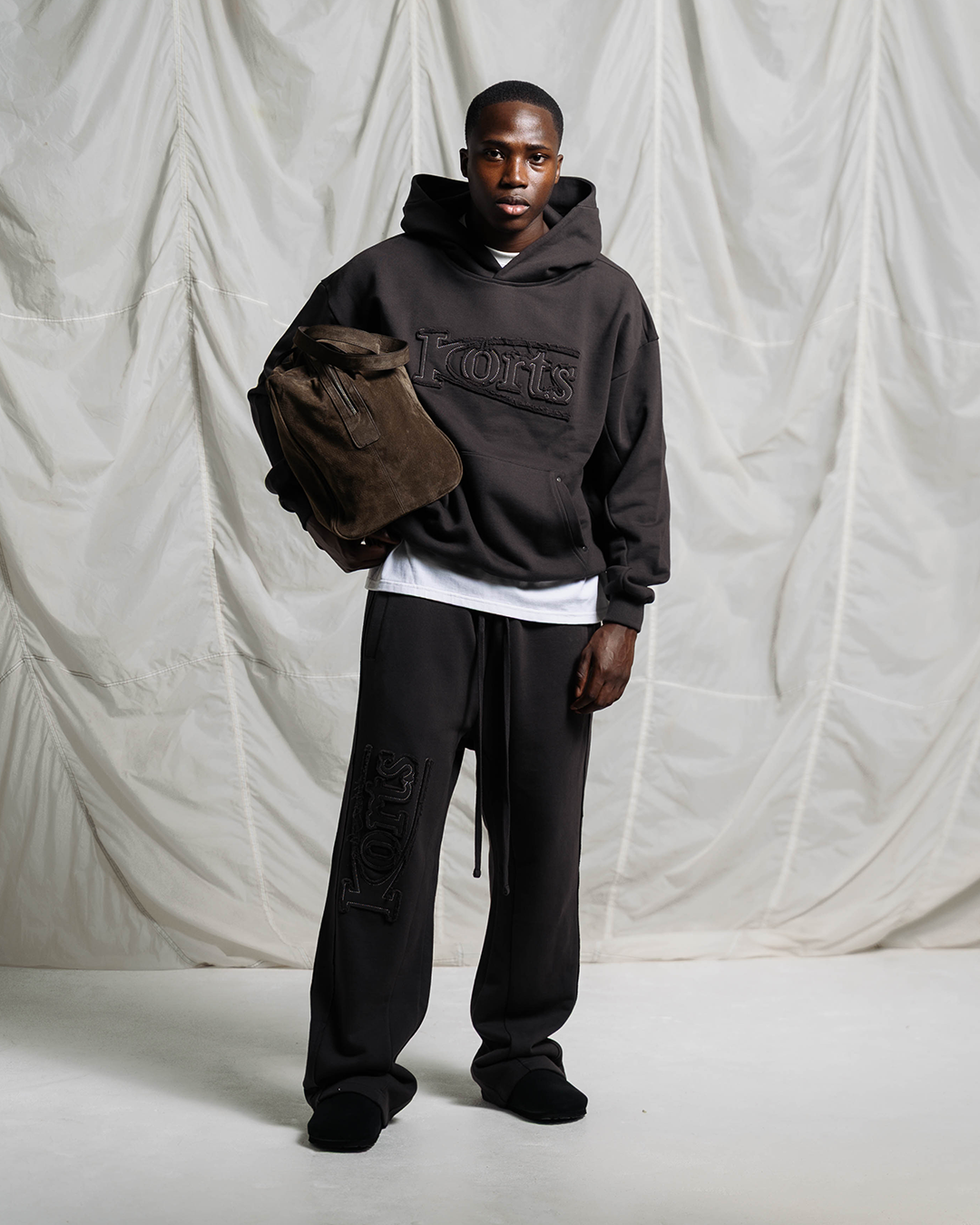 KORTS PATCHWORK HOODIE | CHARCOAL