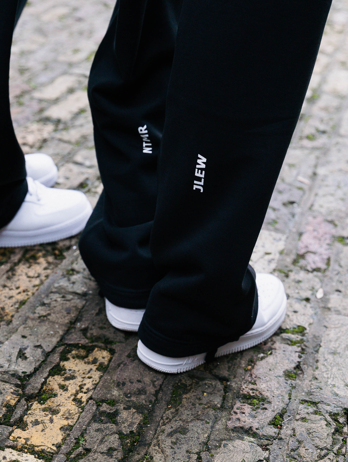 SUPERSTAR JLEW D1 BAGGY JOGGER | BLACK
