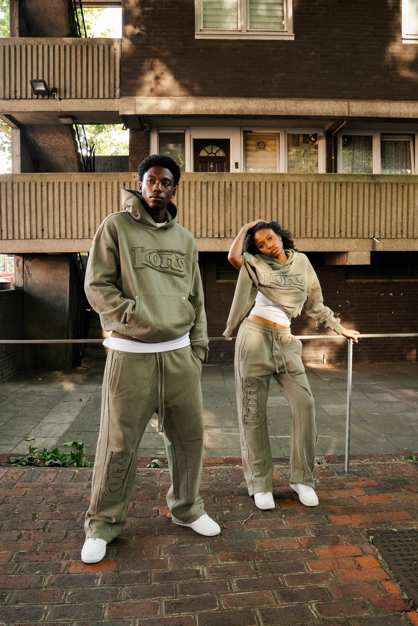 KORTS PATCHWORK HOODIE | KHAKI